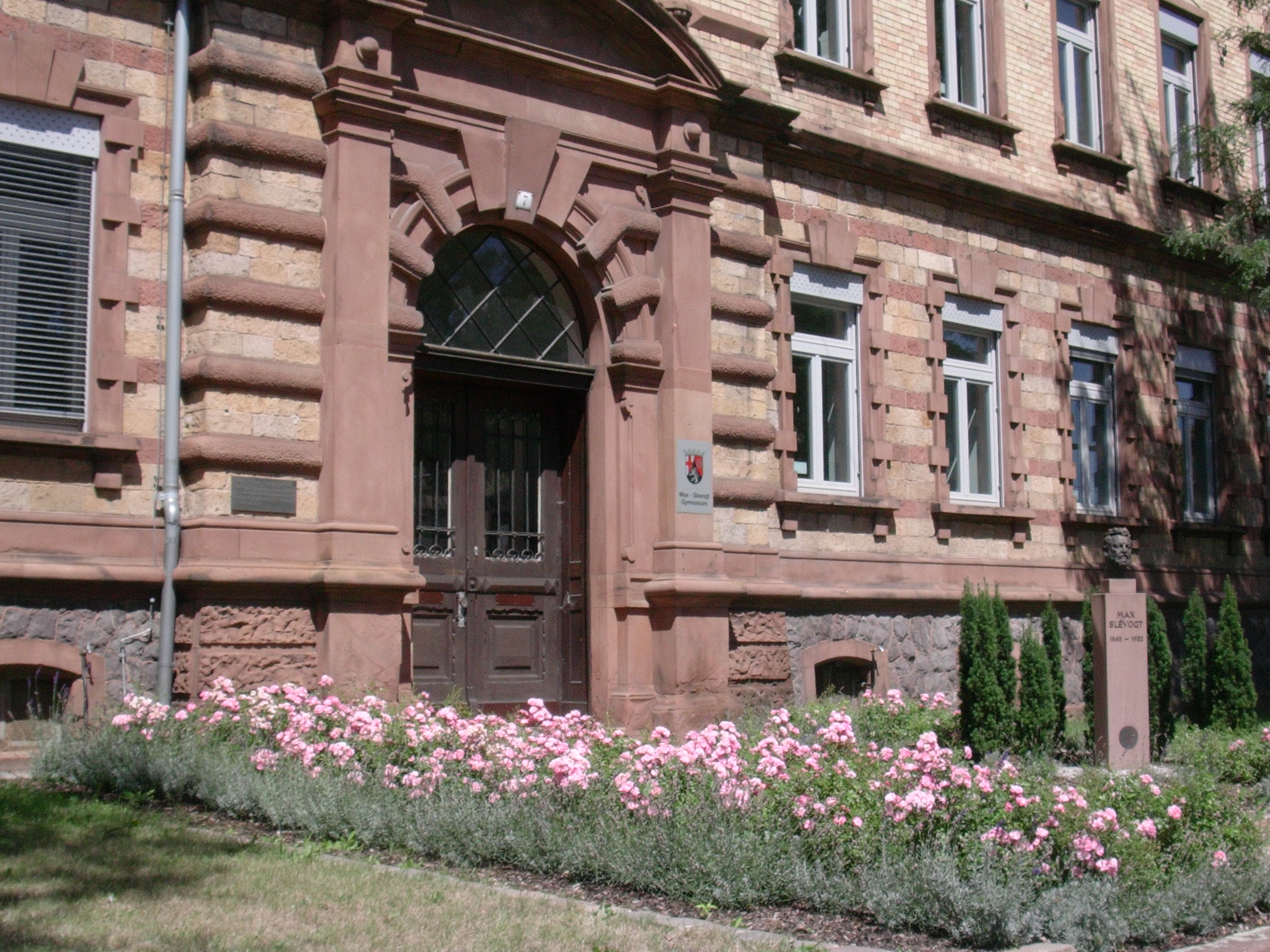 Das Max-Slevogt-Gymnasium