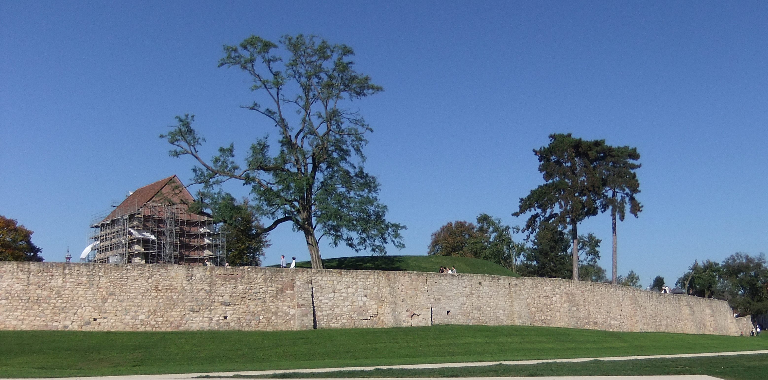 2014: Klostermauer