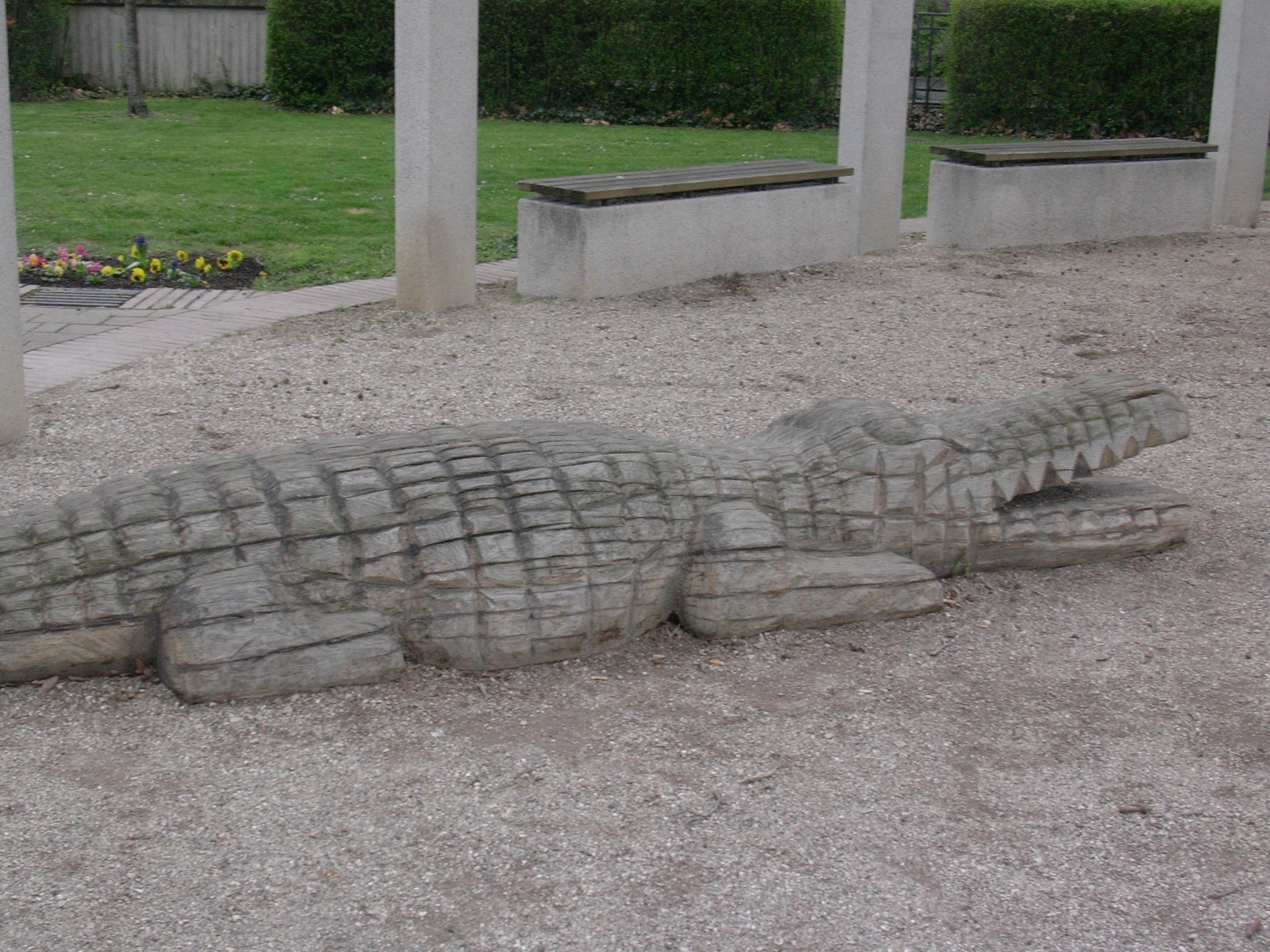 Krokodil-Figur (seit Sept. 2013 entfernt)