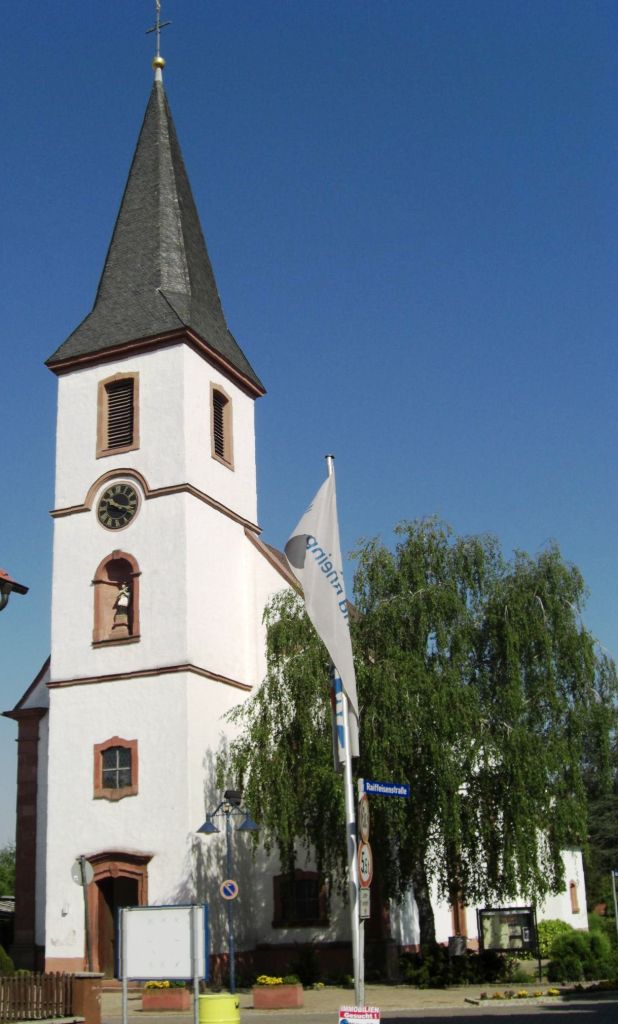 Datei:Hanhofen Sankt Martin Turm.JPG