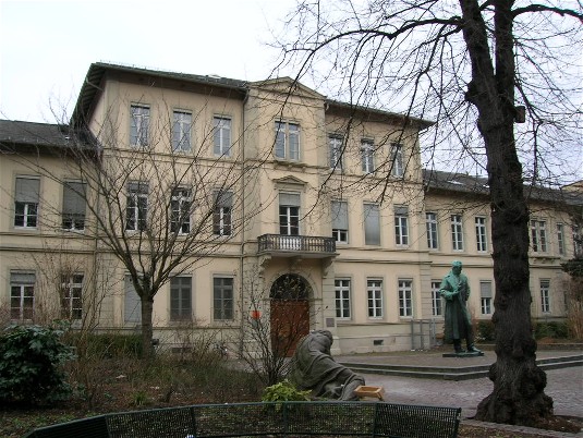 Psychologisches Institut