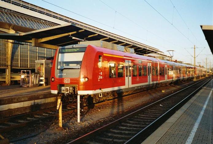 S-Bahn der Linie S3 in Karlsruhe