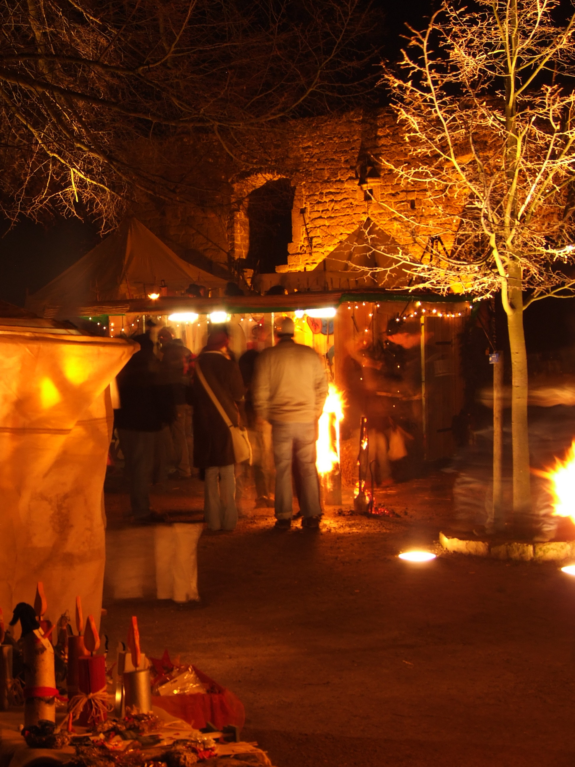Mittelalterlicher Weihnachtsmarkt auf Burg Landeck am 13. Dezember 2008
