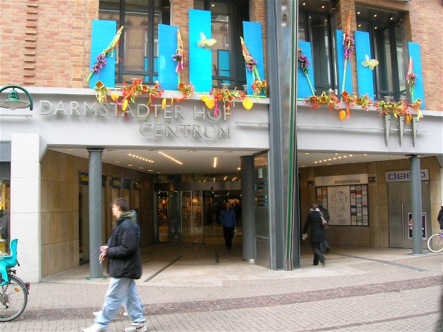 Eingang Darmstädter Hof Centrum