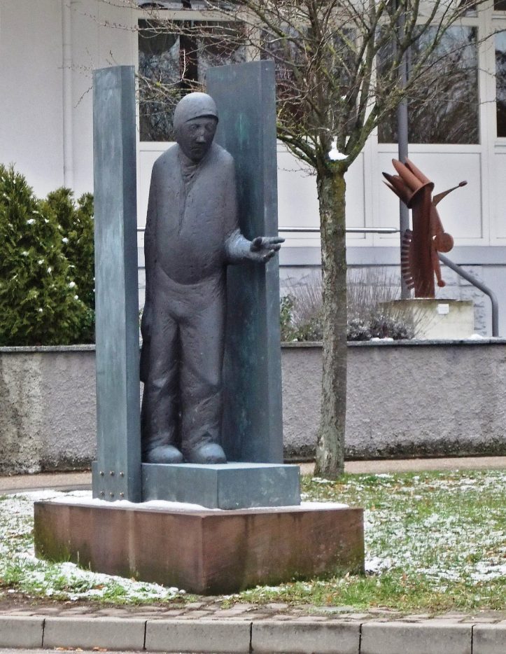 Datei:Skulptur Bergmann Wiesloch.JPG