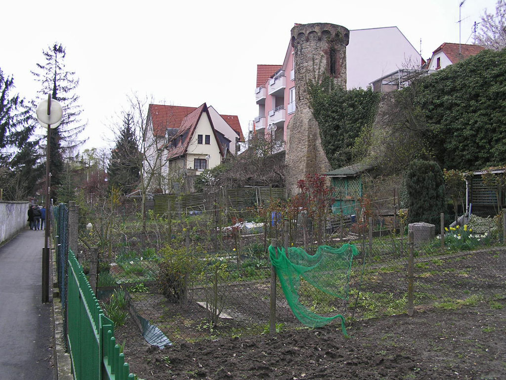Datei:Wiesloch-Turm-Sauermillichhaffe-01.jpg