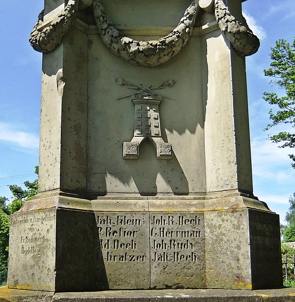Datei:Kriegerdenkmal Weiler 05.JPG
