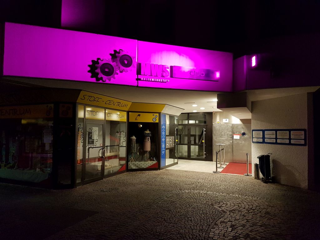 Datei:Neustadt Turmstraße 2 Musikwerkstatt Eingang.jpg