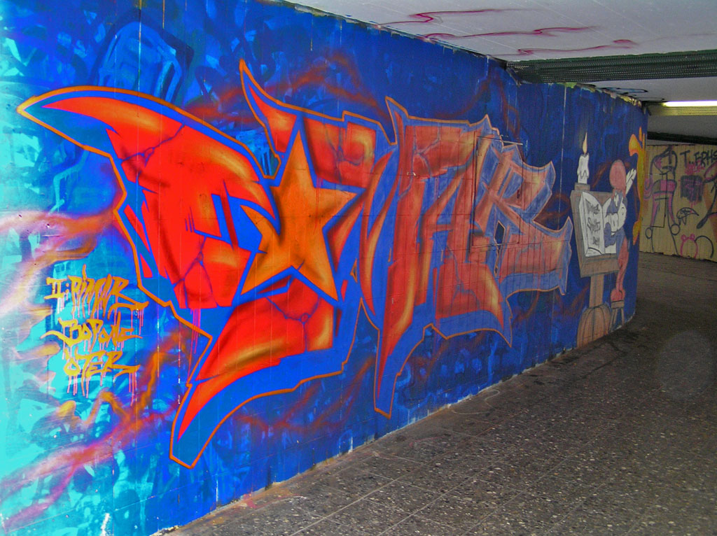 Wiesloch-Schillerpark-Graffiti-15.jpg