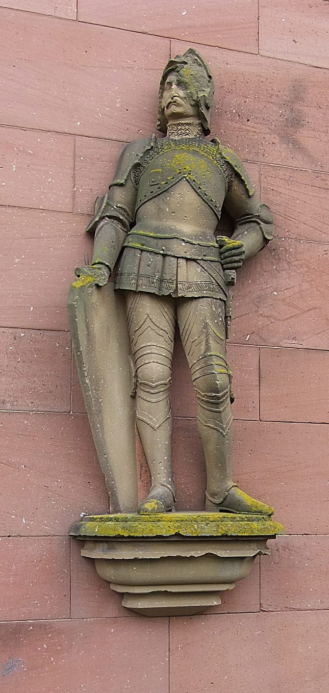 Statue an der Außenseite: Oberst Friedrich Ritter von Schmauß, Erbauer der Festung