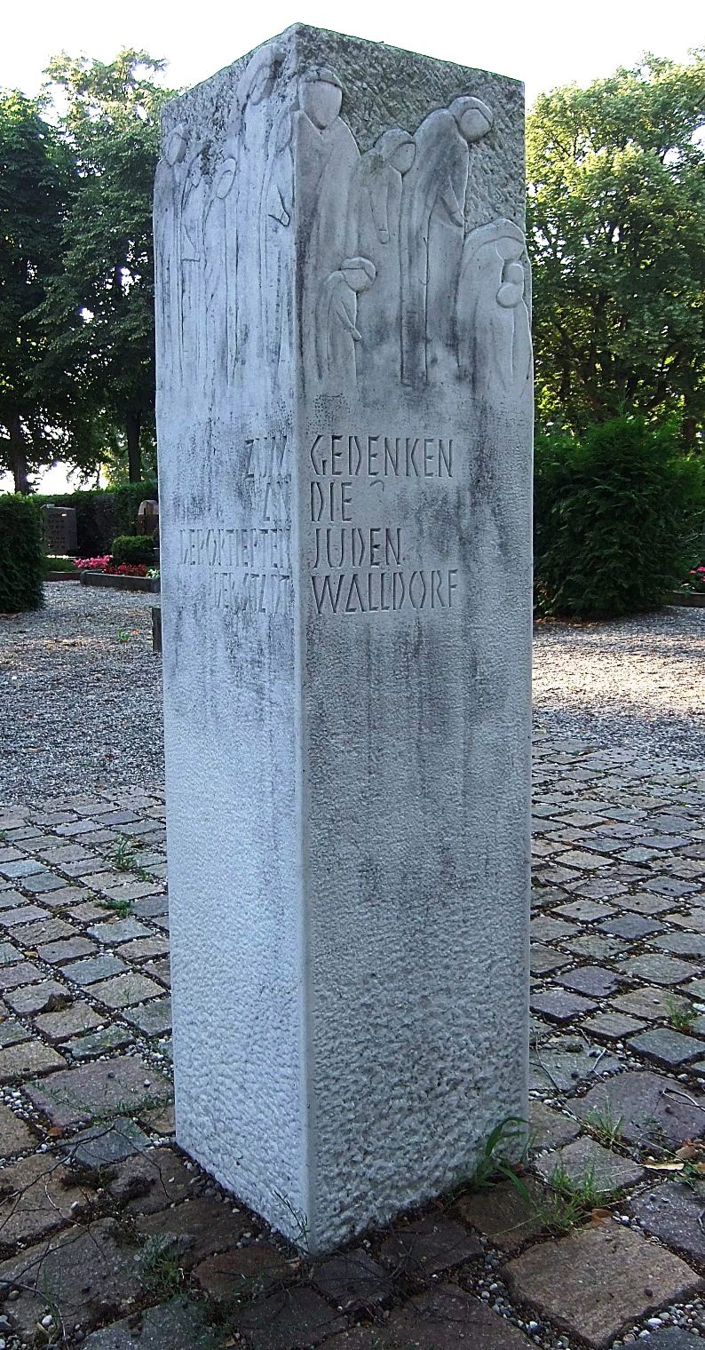 Datei:Deportationsgedenkstein Friedhof Walldorf 1.JPG