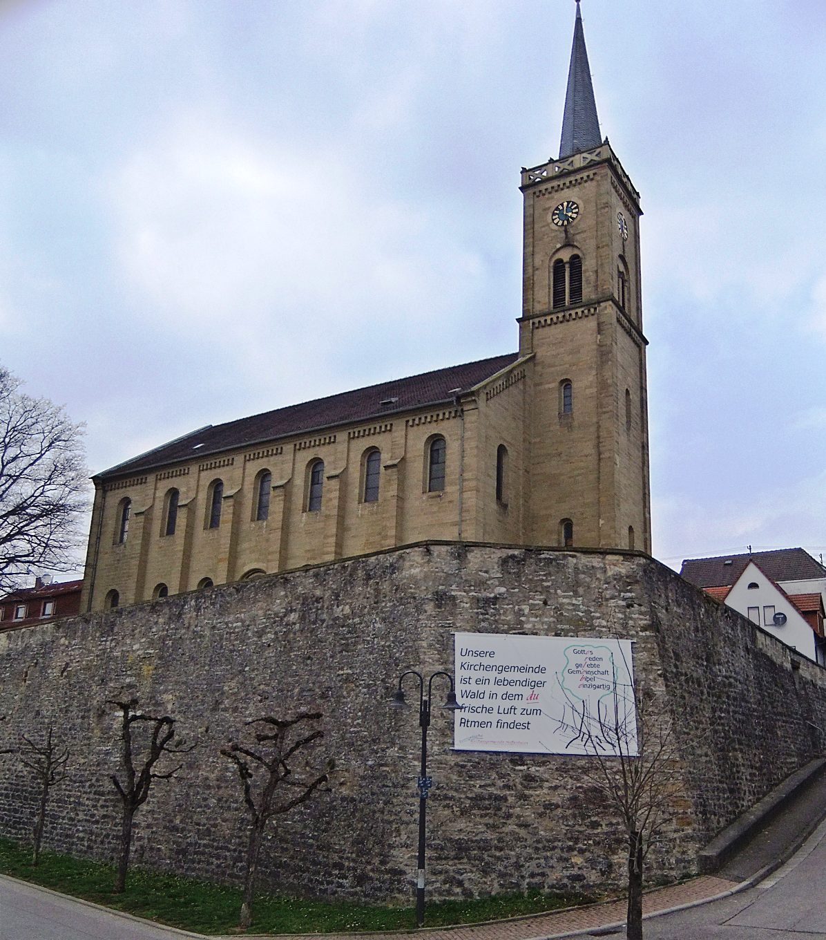 Datei:Evangelische Kirche Hoffenheim 2.JPG