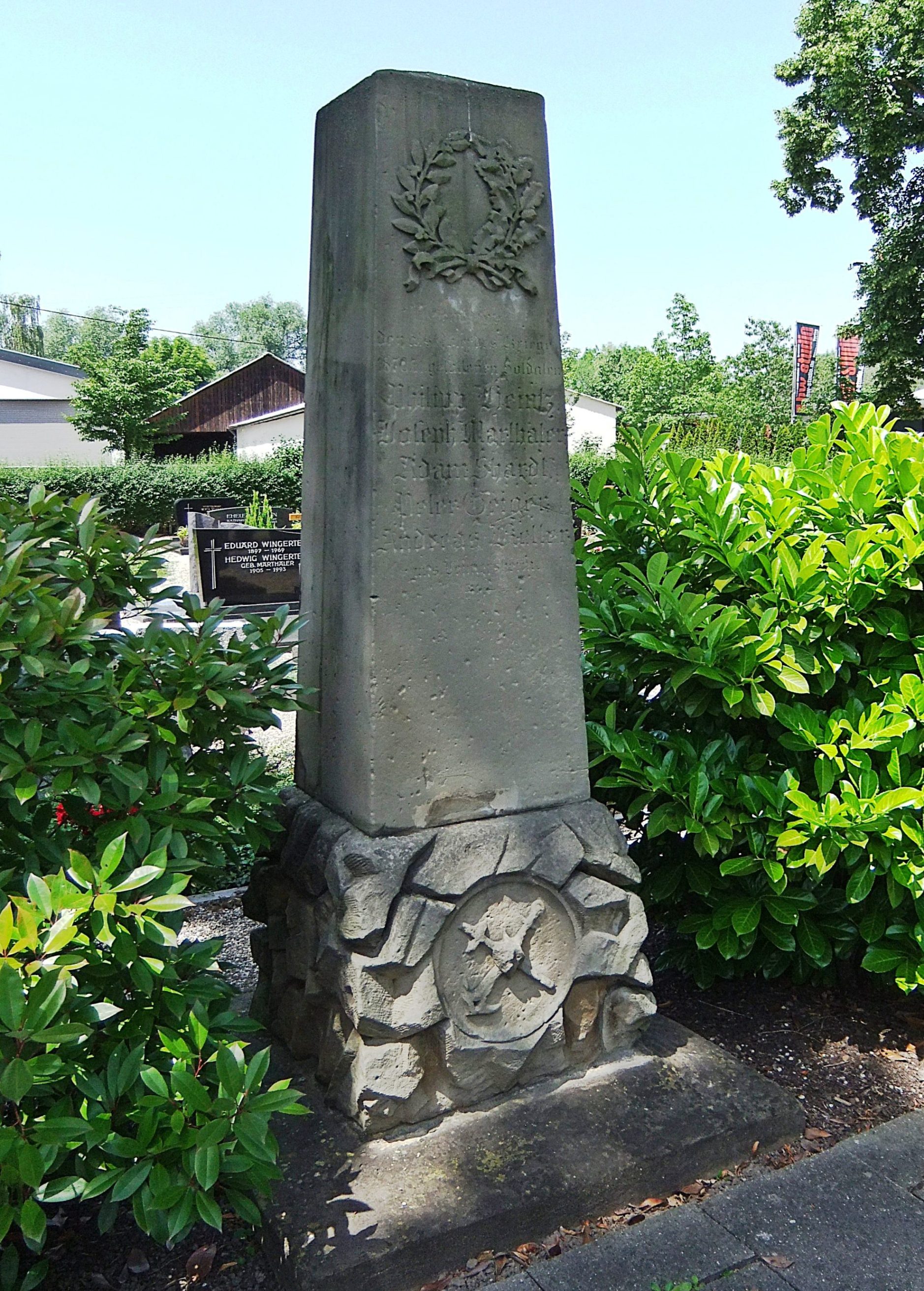 Datei:Kriegerdenkmal Leimersheim.JPG