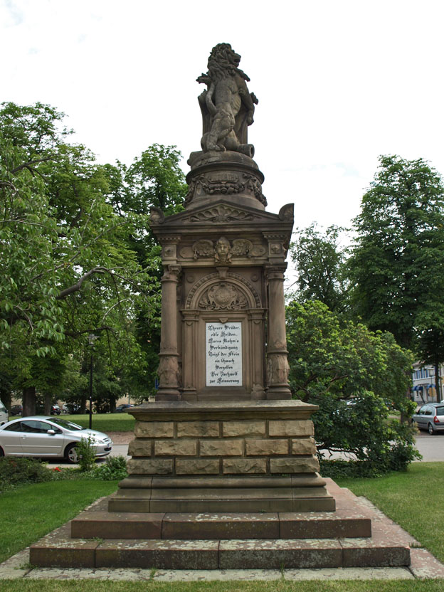 Datei:Germersheim-Kriegerdenkmal-03.jpg