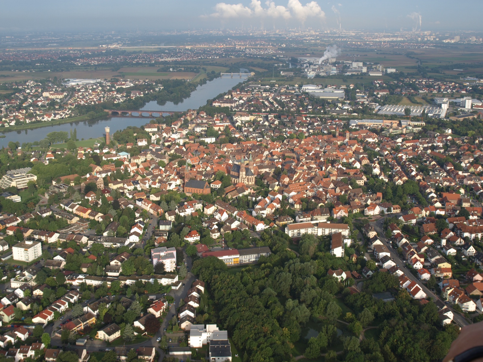 Datei:Ladenburg-Luft-02.jpg