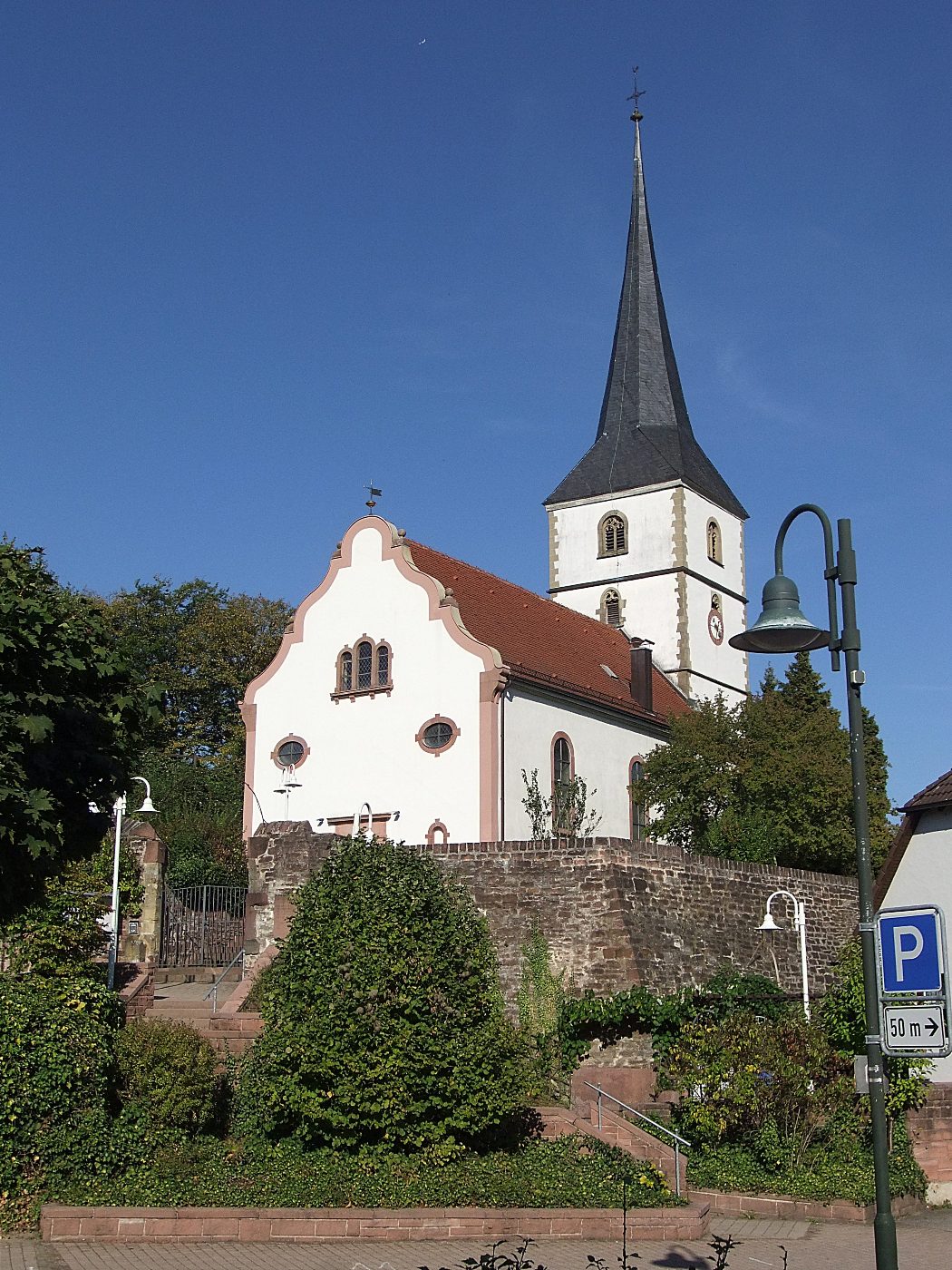 Datei:Friedenskirche Obrigheim 01.JPG