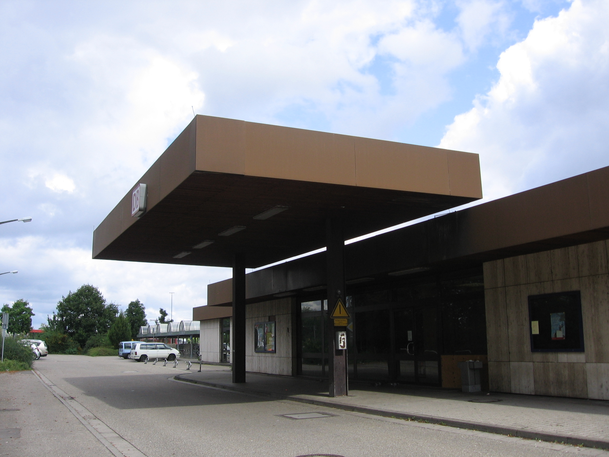 Datei:Germersheim Bahnhof.jpg