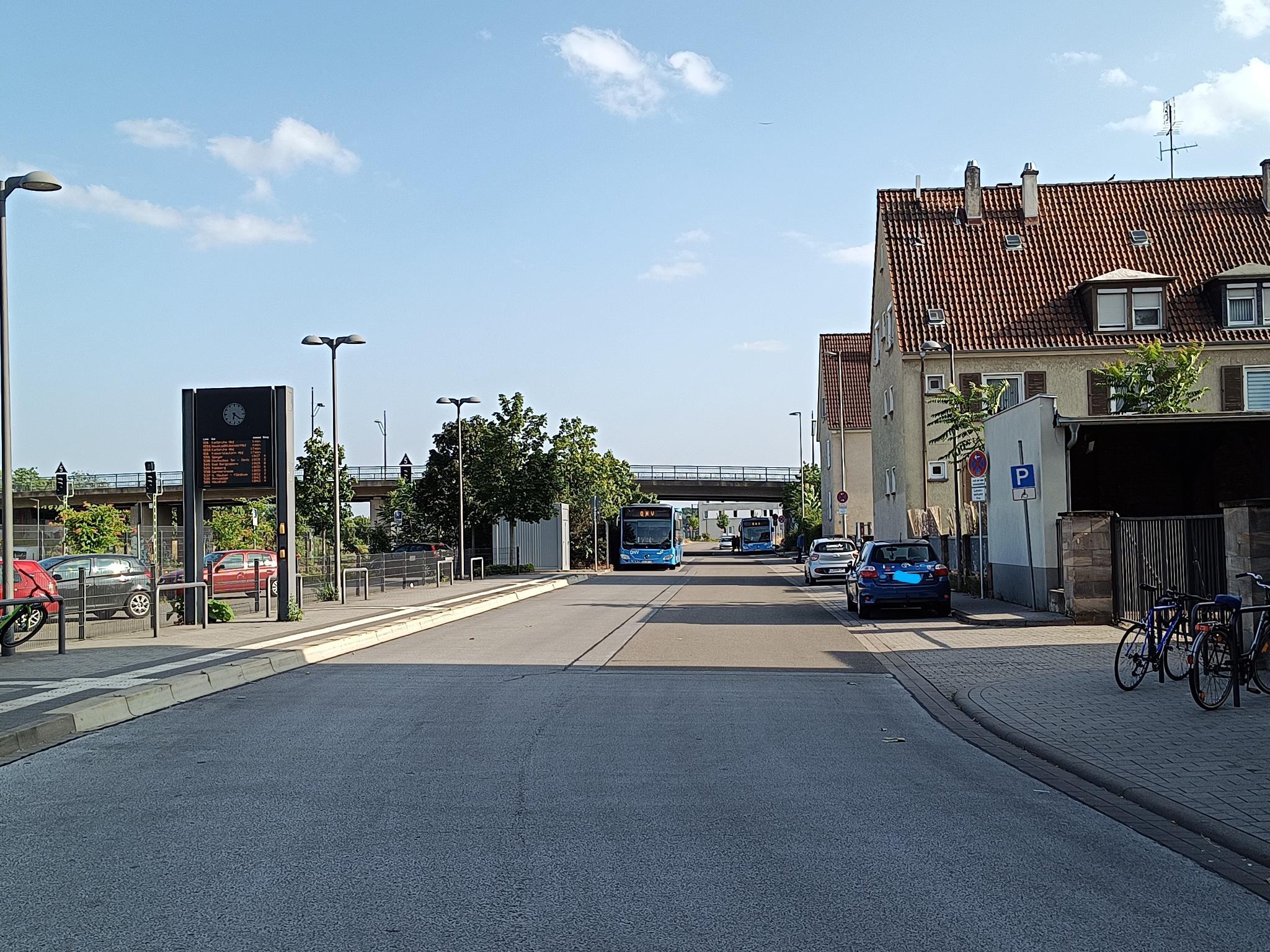 Datei:Am alten Güterbahnhof Landau 1.jpeg