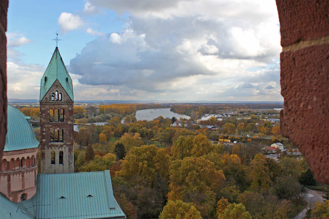 Datei:Speyer-Kaiserdom-SWTurm-03.jpg