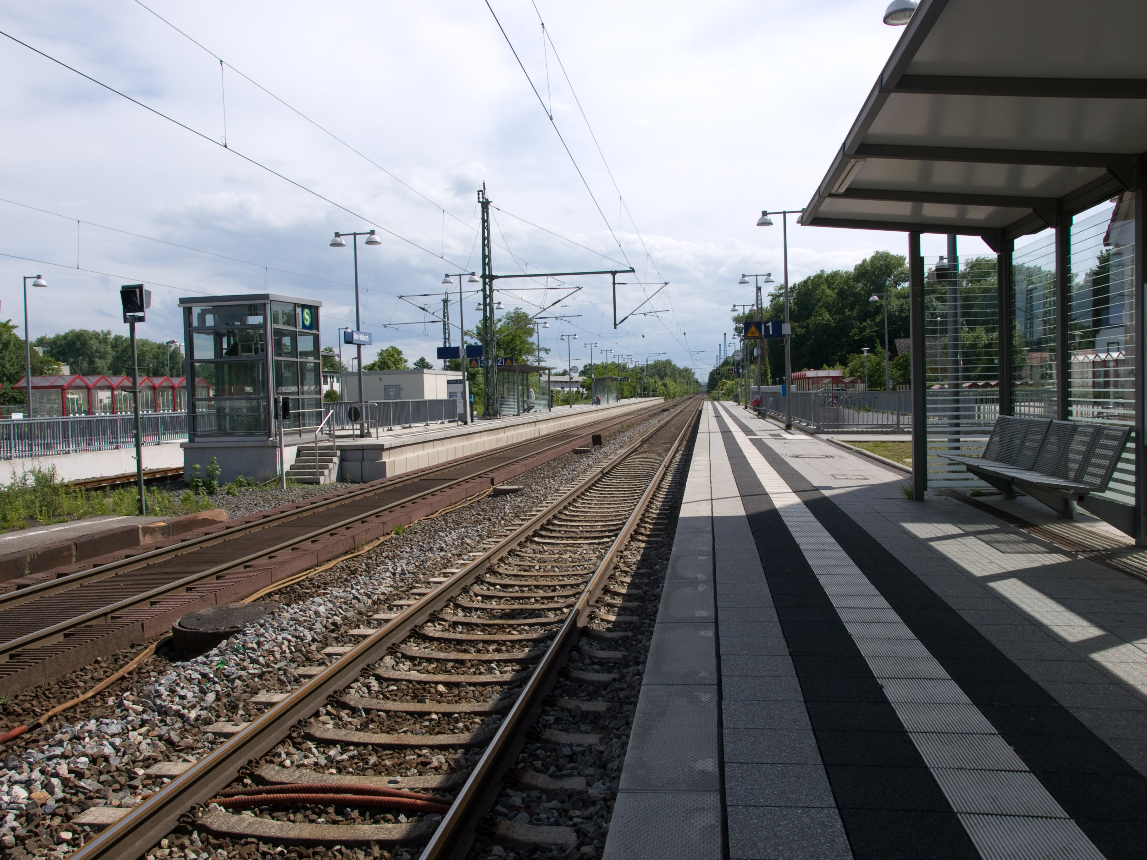 Bahnhof Rot-Malsch-3.jpg
