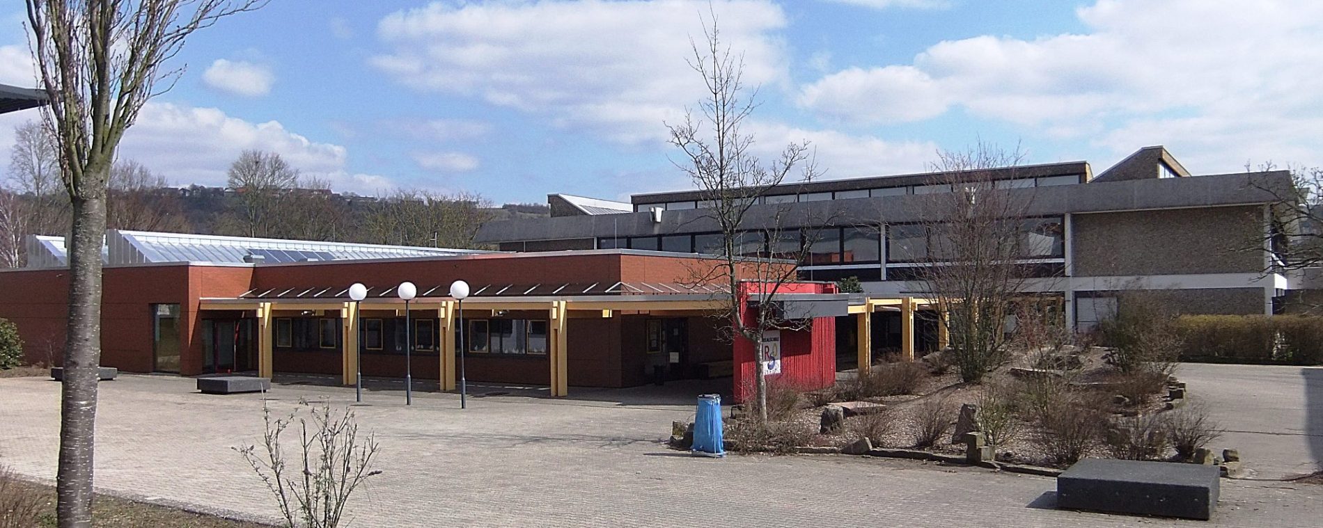 Datei:Realschule Obrigheim 1.JPG