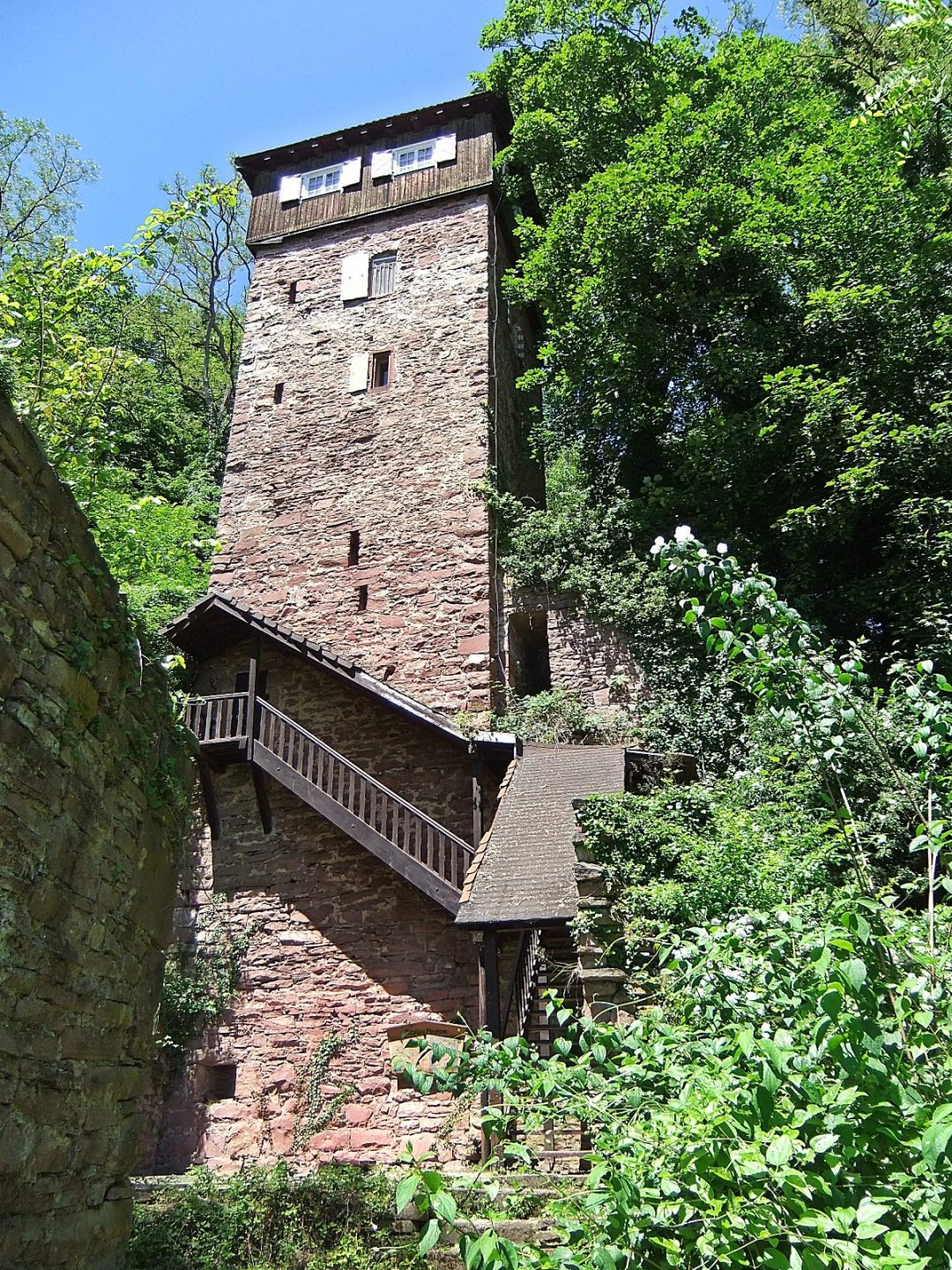 Datei:Burg Dauchstein 07.JPG