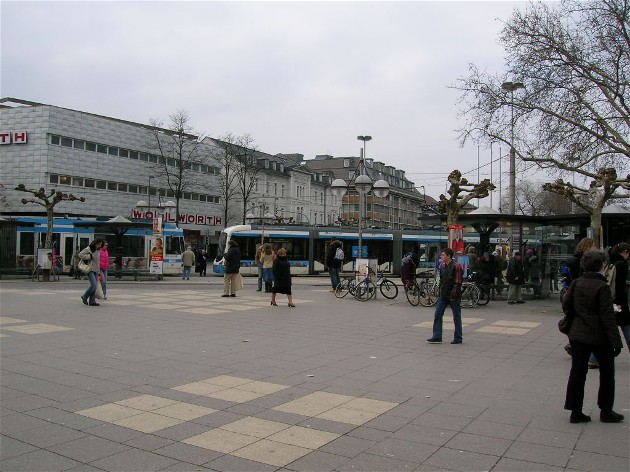 Datei:Bismarckplatz 1.JPG