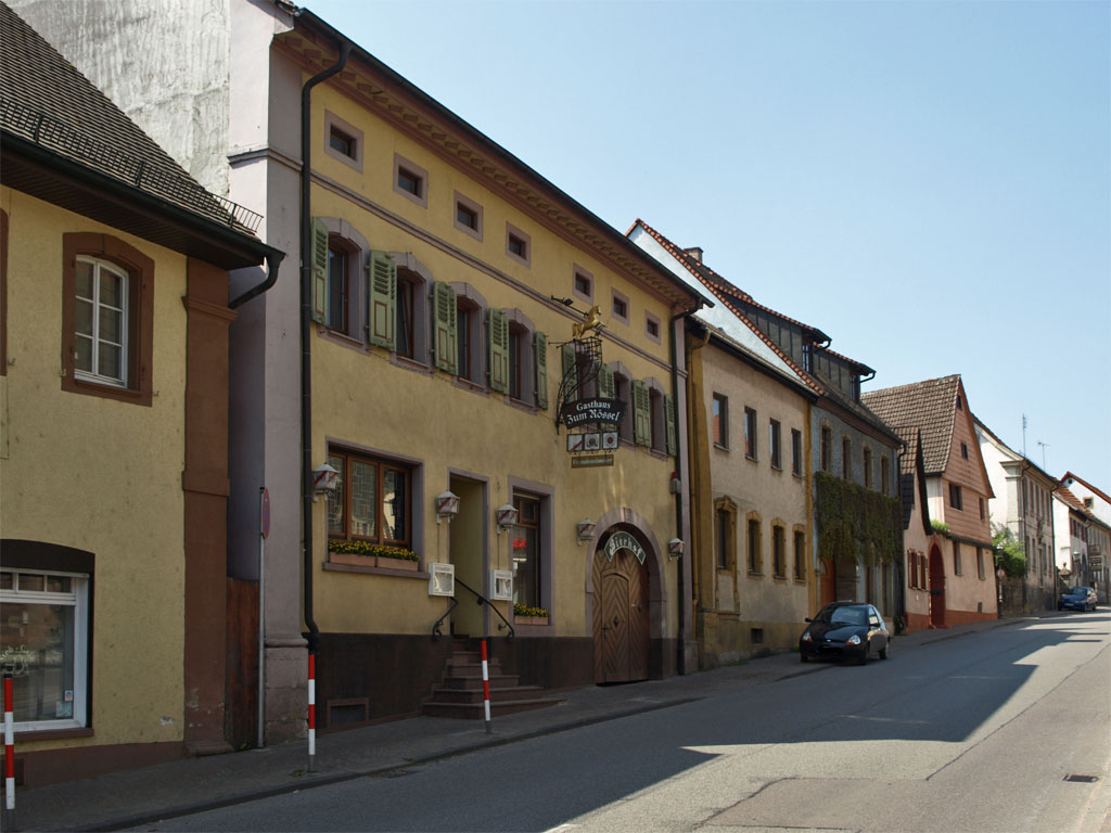 Datei:RNK-Eichtersheim-Hauptstr15-01.jpg