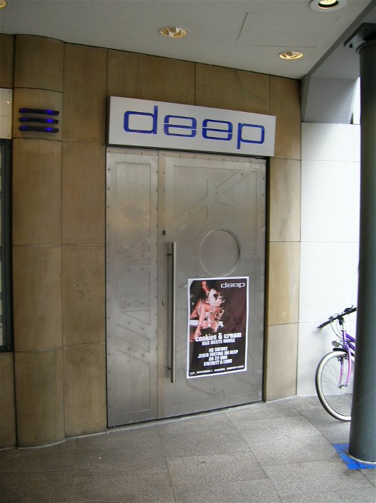 Deep Eingang.JPG