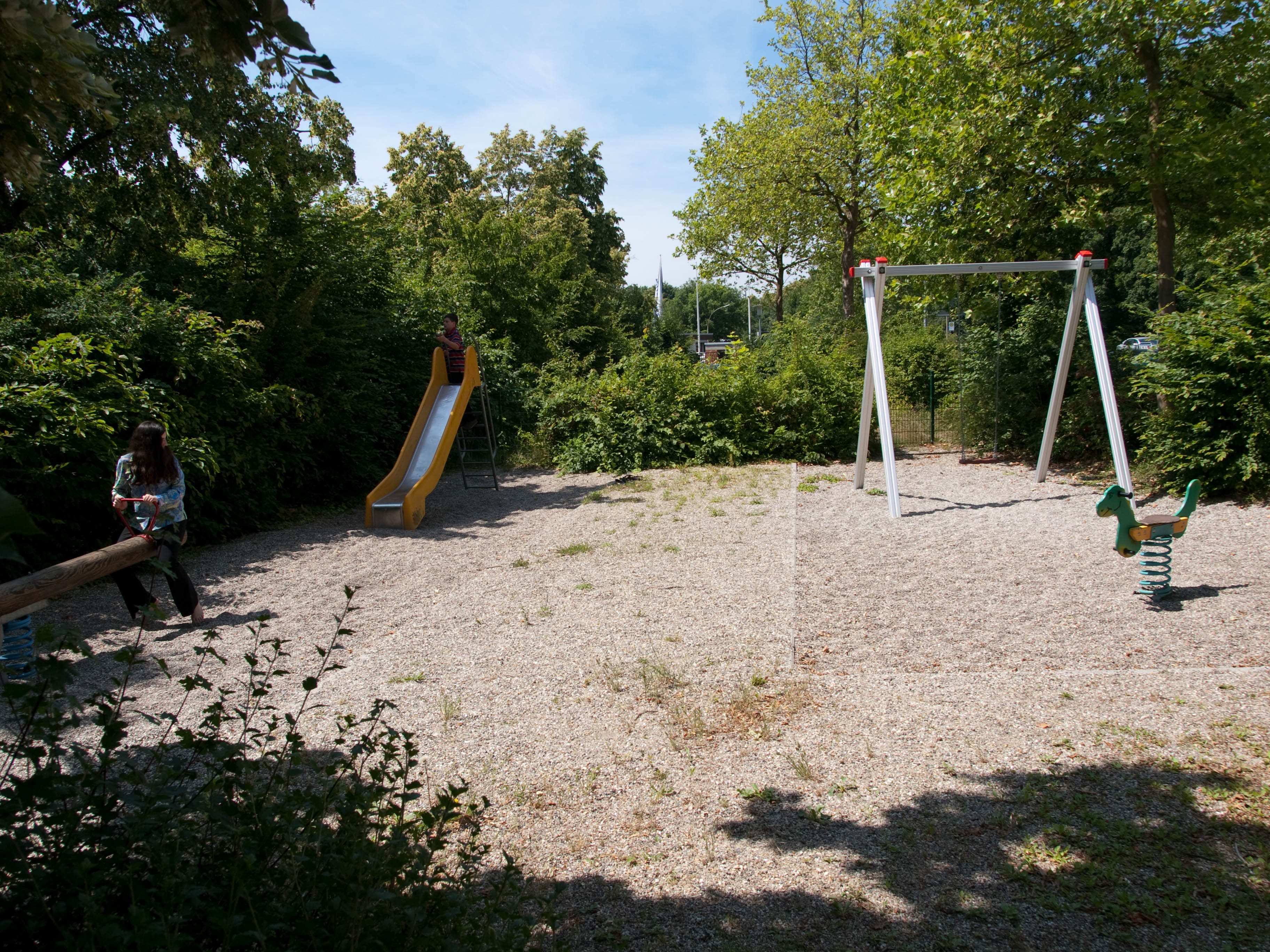 Spielplatz Ketscher Landstraße Schwetzingen-1.jpg