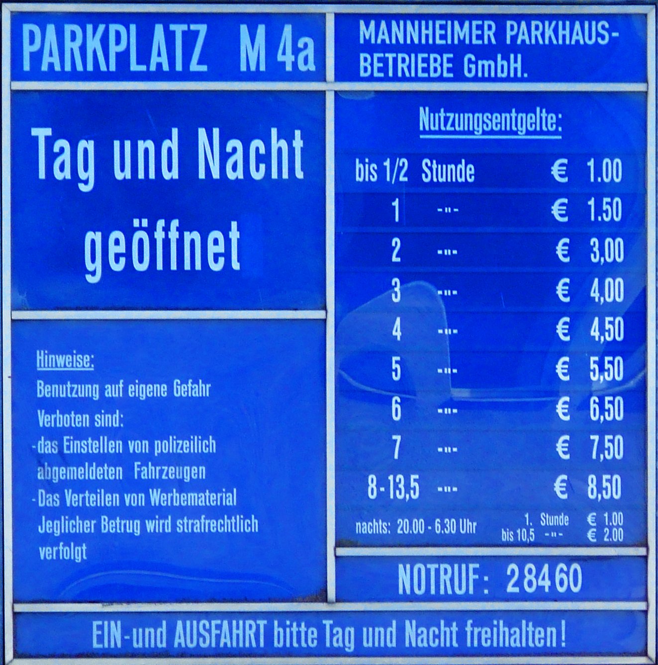 Datei:Mannheim M4a Parkplatz Schild 1.jpg
