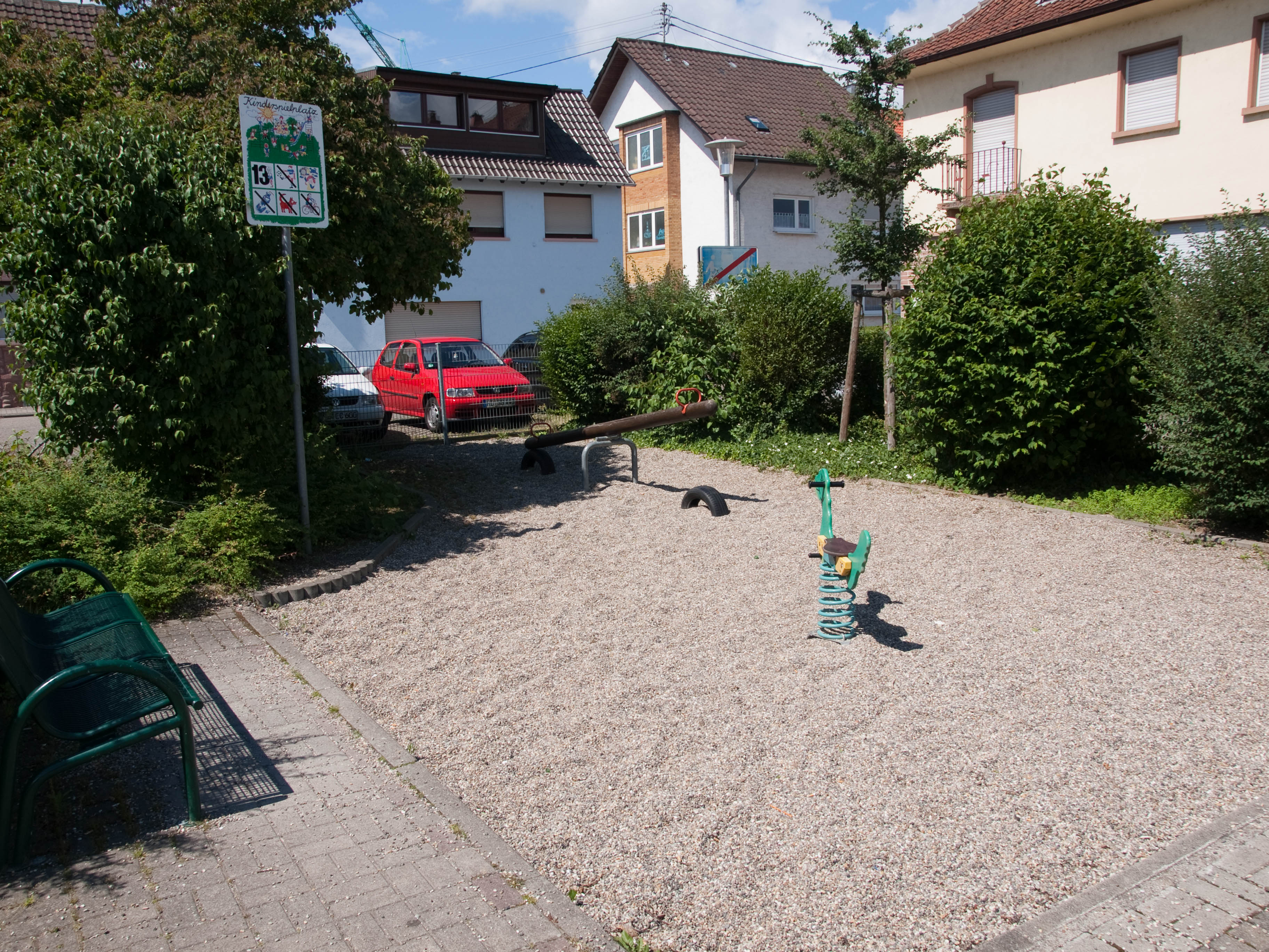 Spielplatz Heckerplatz Schwetzingen-1.jpg