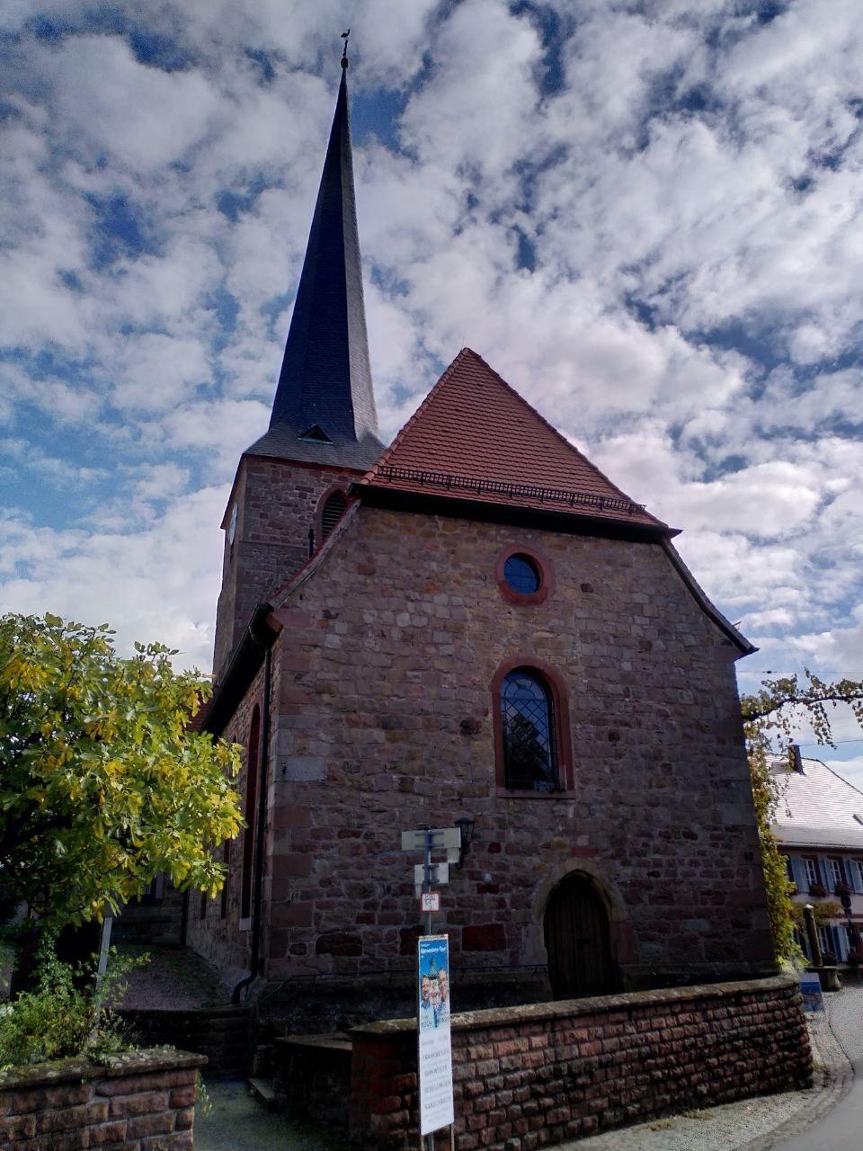 St Quintinus Siebeldingen 2.jpg