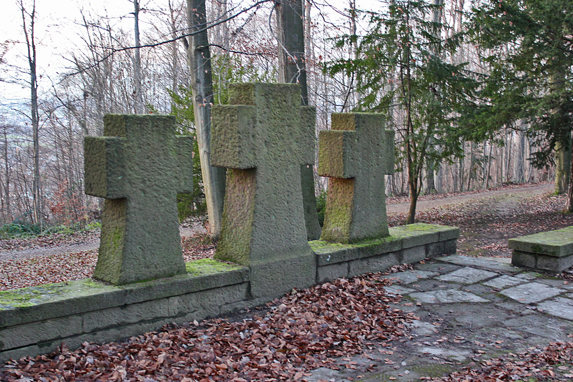 Datei:HD-Ehrenfriedhof-Graeber-03.jpg