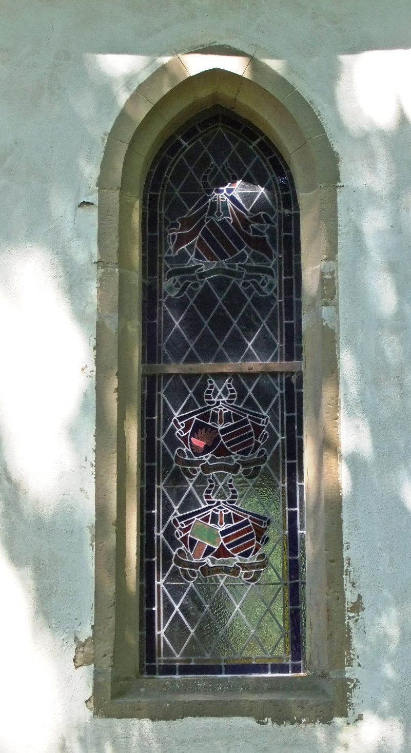 Datei:Fenster Burgkapelle Guttenberg.JPG