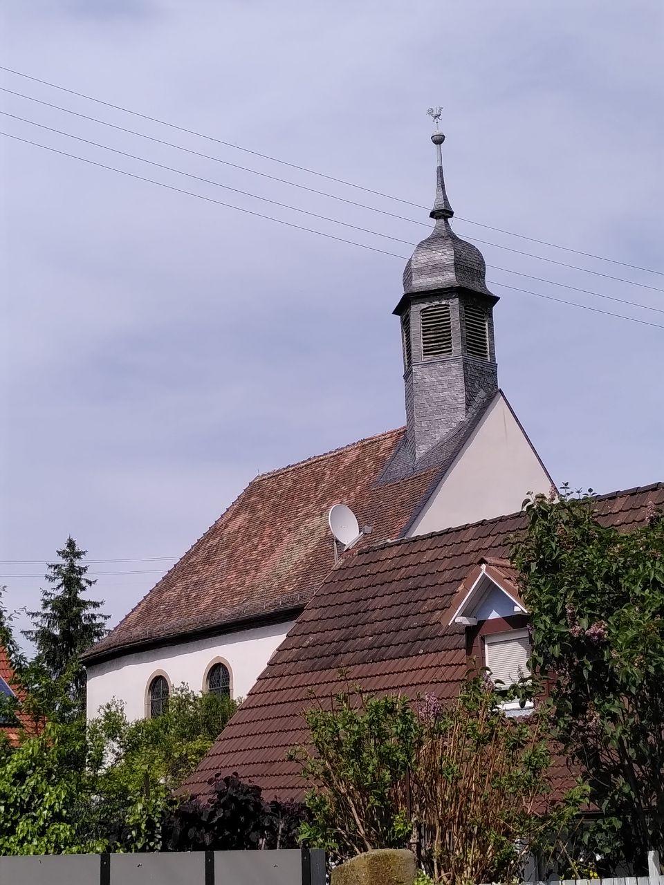 Protestantische Kirche Dammheim 1.jpg