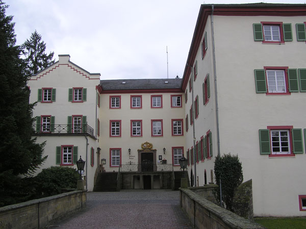 Eichtersheim Schloss, Rathauseingang