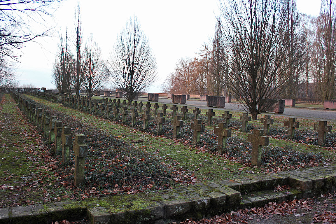 Datei:HD-Ehrenfriedhof-13.jpg