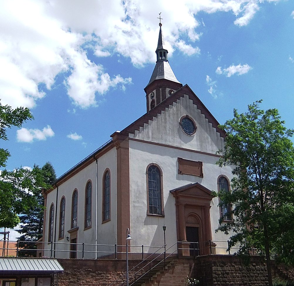 Datei:Paul-Gerhard-Kirche Neunkirchen 01.JPG