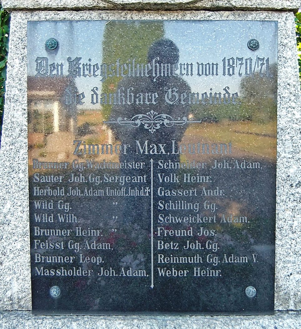 Datei:Kriegerdenkmal Asbach 2.JPG