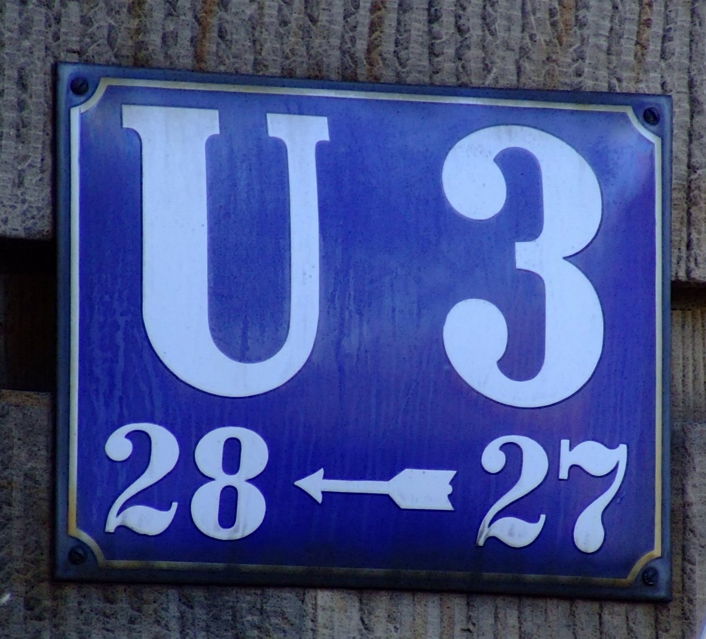 Datei:Mannheim U3,27-28 Schild 2.jpg