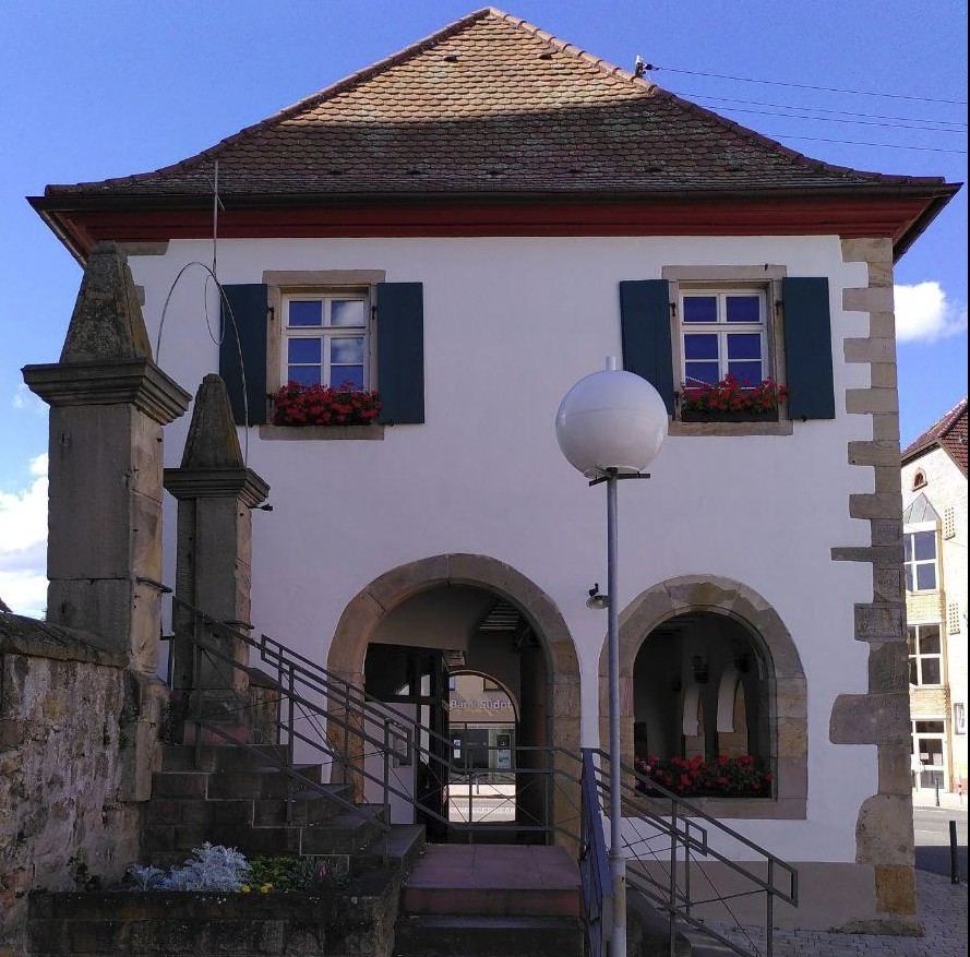 Rathaus Ottersheim 2.jpg