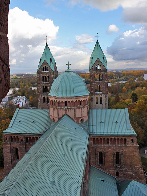 Datei:Speyer-Kaiserdom-SWTurm-02.jpg