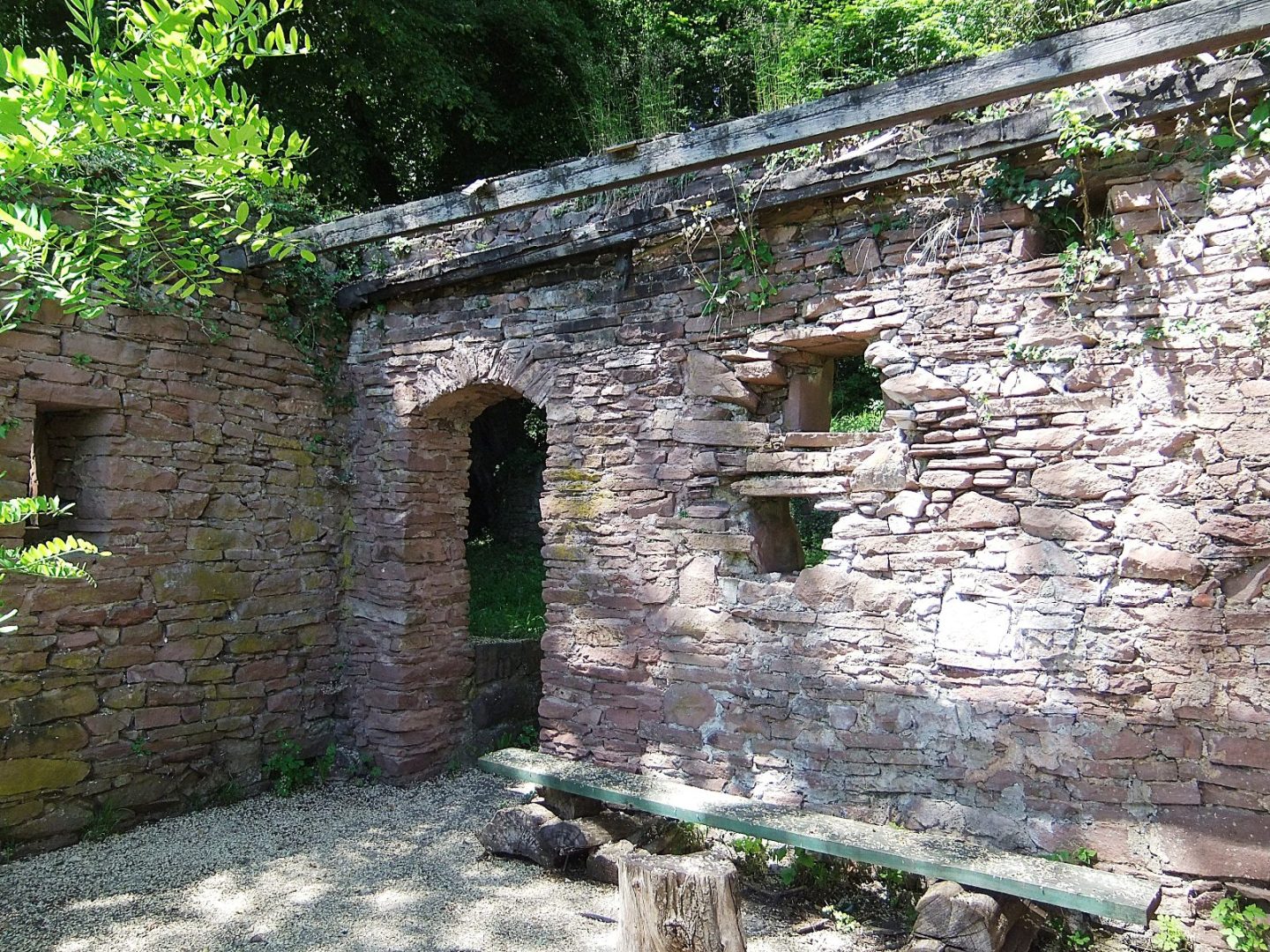 Datei:Burg Dauchstein 06.JPG