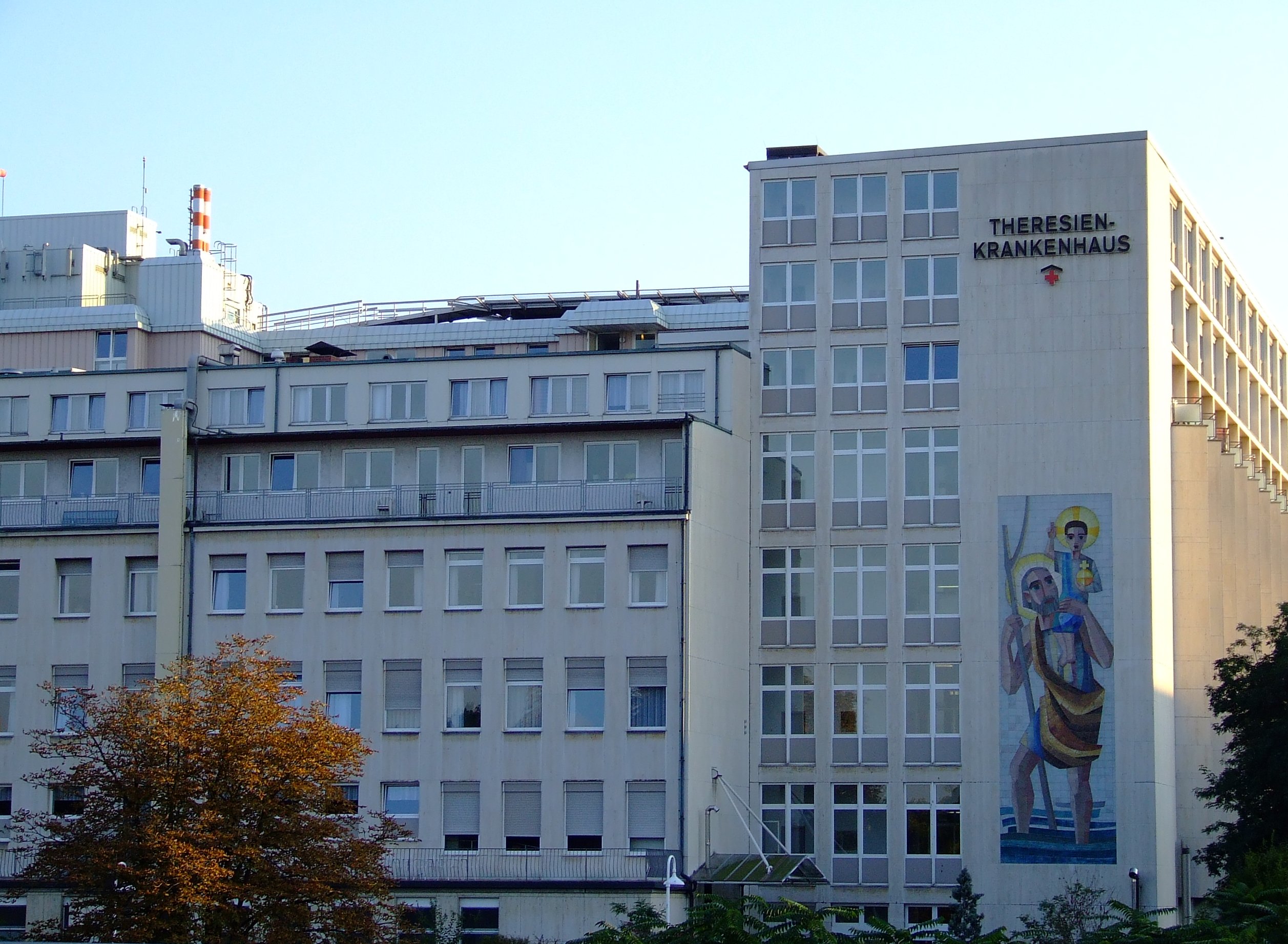 Datei:Mannheim Theresien Krankenhaus 1.jpg