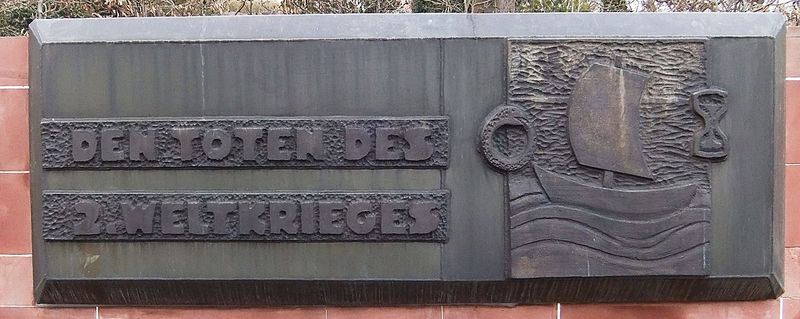 Datei:Gefallenendenkmal WK2 Hoffenheim 2.JPG