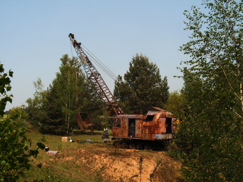 Datei:Interessengemeinschaft historische Baumaschinen Bergung Menck.JPG