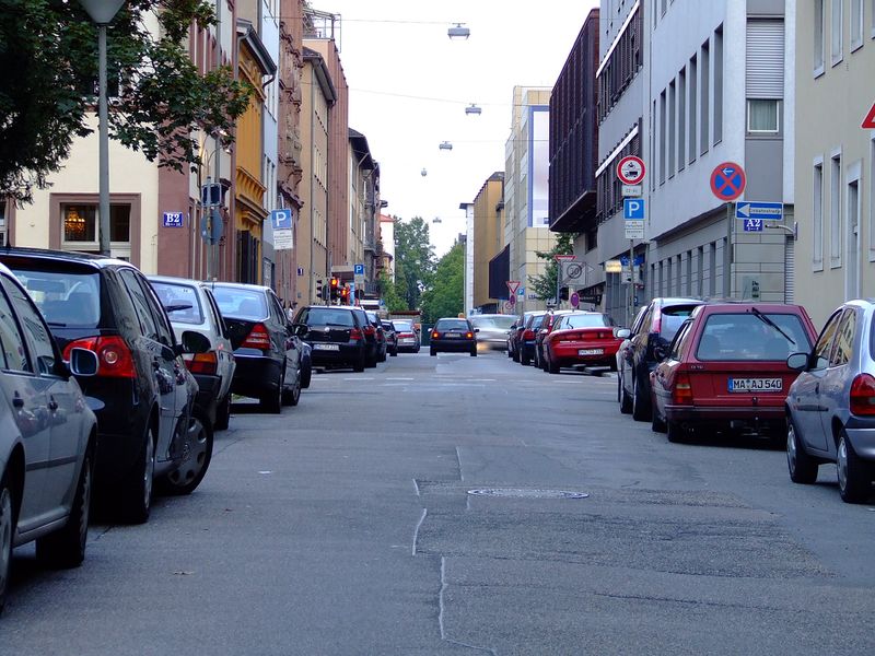 Datei:Mannheim A3B3 Richtung Breite Strasse 1.jpg