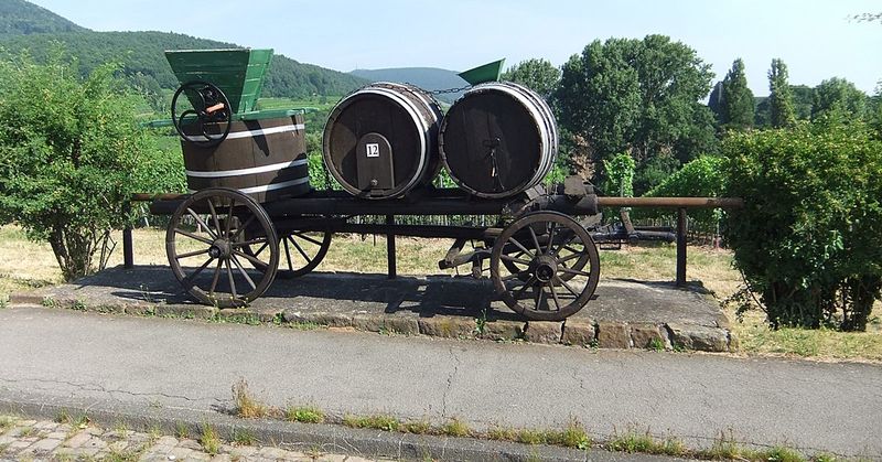 Datei:Weinlehrpfad Edenkoben 42.JPG