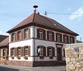 Altes Schulhaus (erbaut 1835)